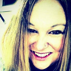 Meet your Posher, Justine